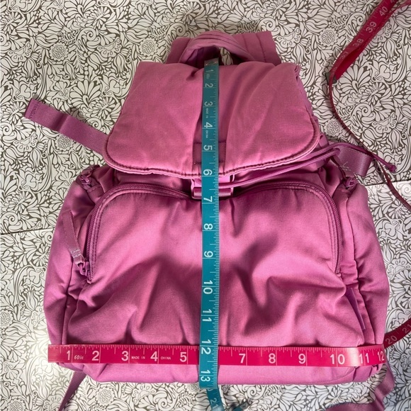Vera Bradley Drawstring Pink Backpack - Picture 11 of 12